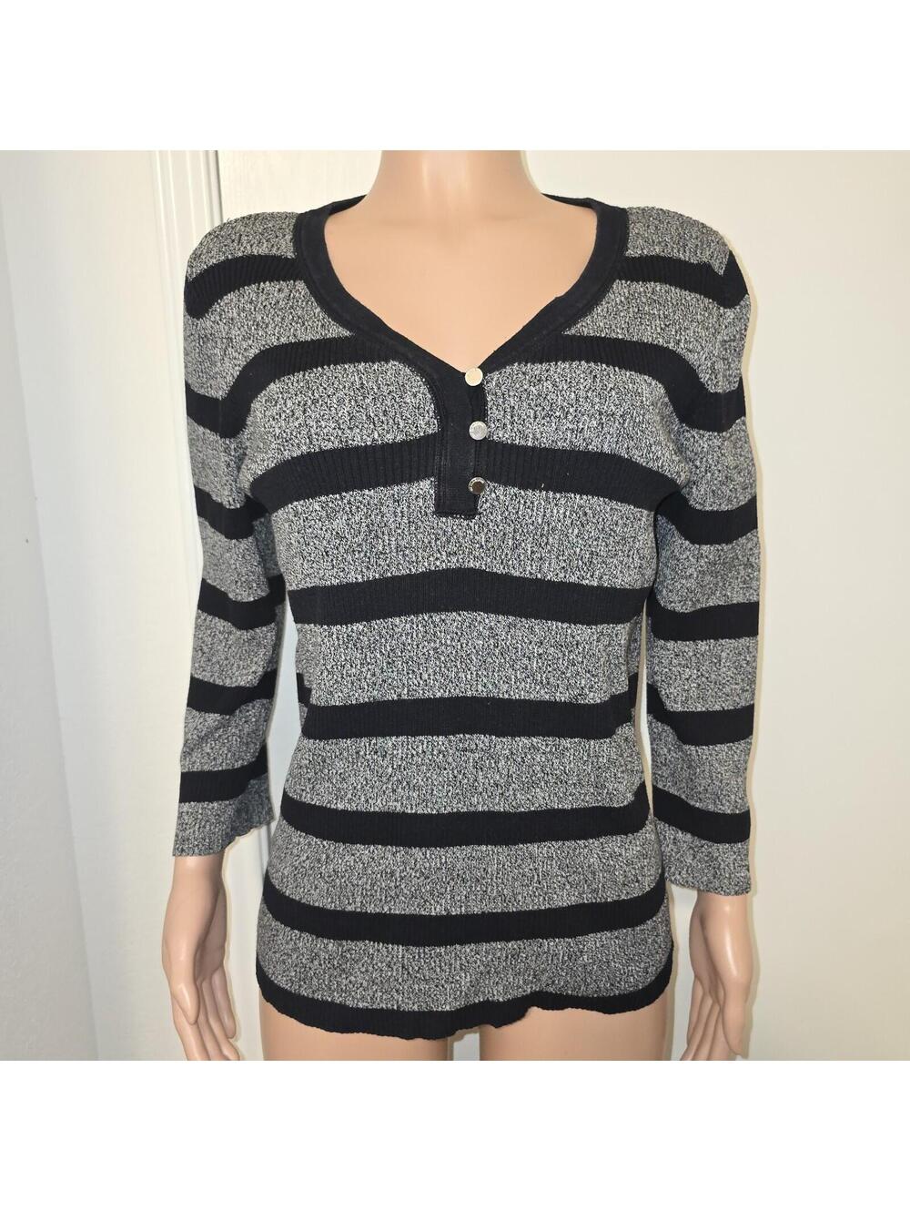 Liz Claiborne Gray & Black Henley Sweater Sz XL Metallic Buttons 100% Cotton